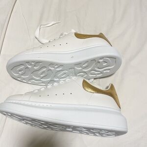 Alexander Mcqueen oversized sneakers